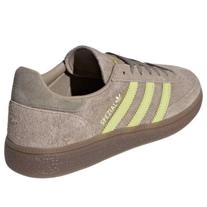 Adidastenis Handball Spezial „Trace Khaki Semi Frozen Yellow Clay“